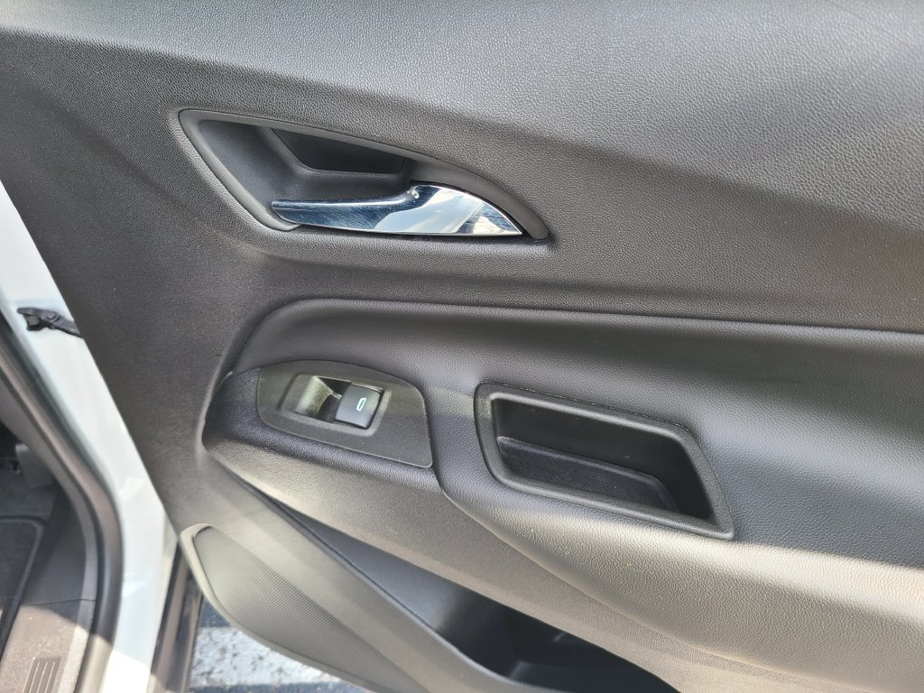 Used 2024 Chevrolet Equinox LT AWD/4WD image 14