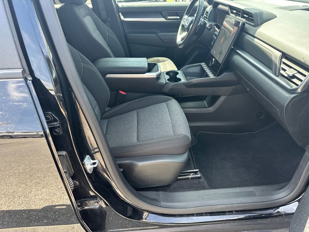 Used 2025 GMC Terrain Elevation AWD/4WD image 13