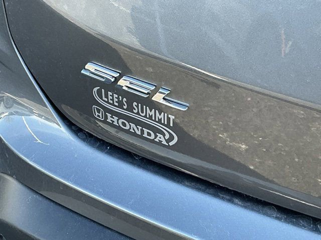 Used 2024 Ford Edge SEL image 6