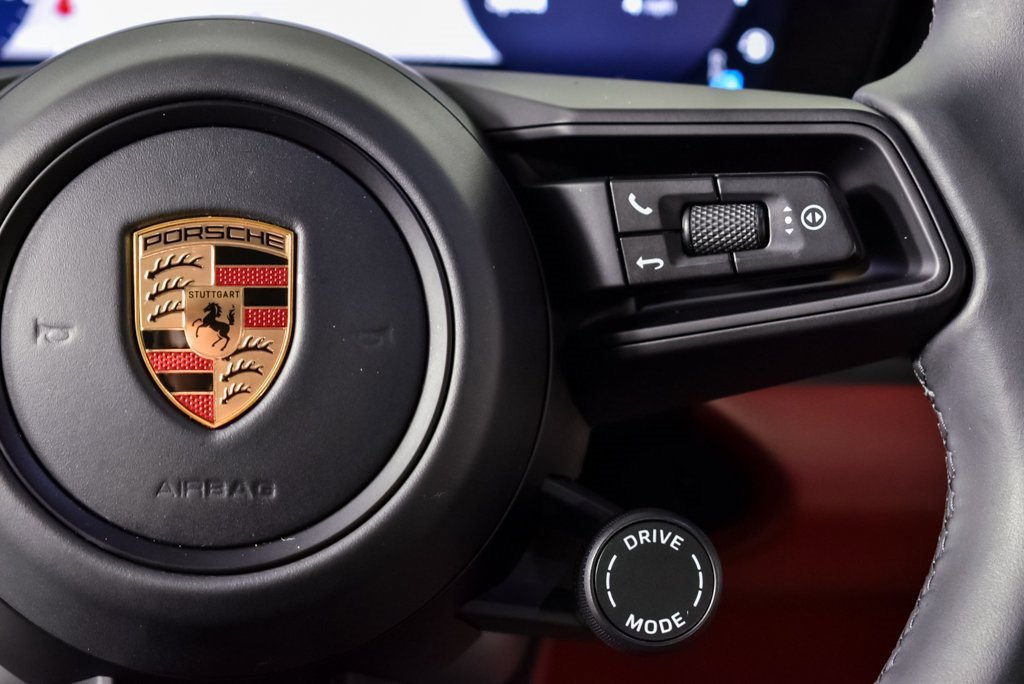 Certified 2025 Porsche Macan 4S Electric w/ Premium Package image 11