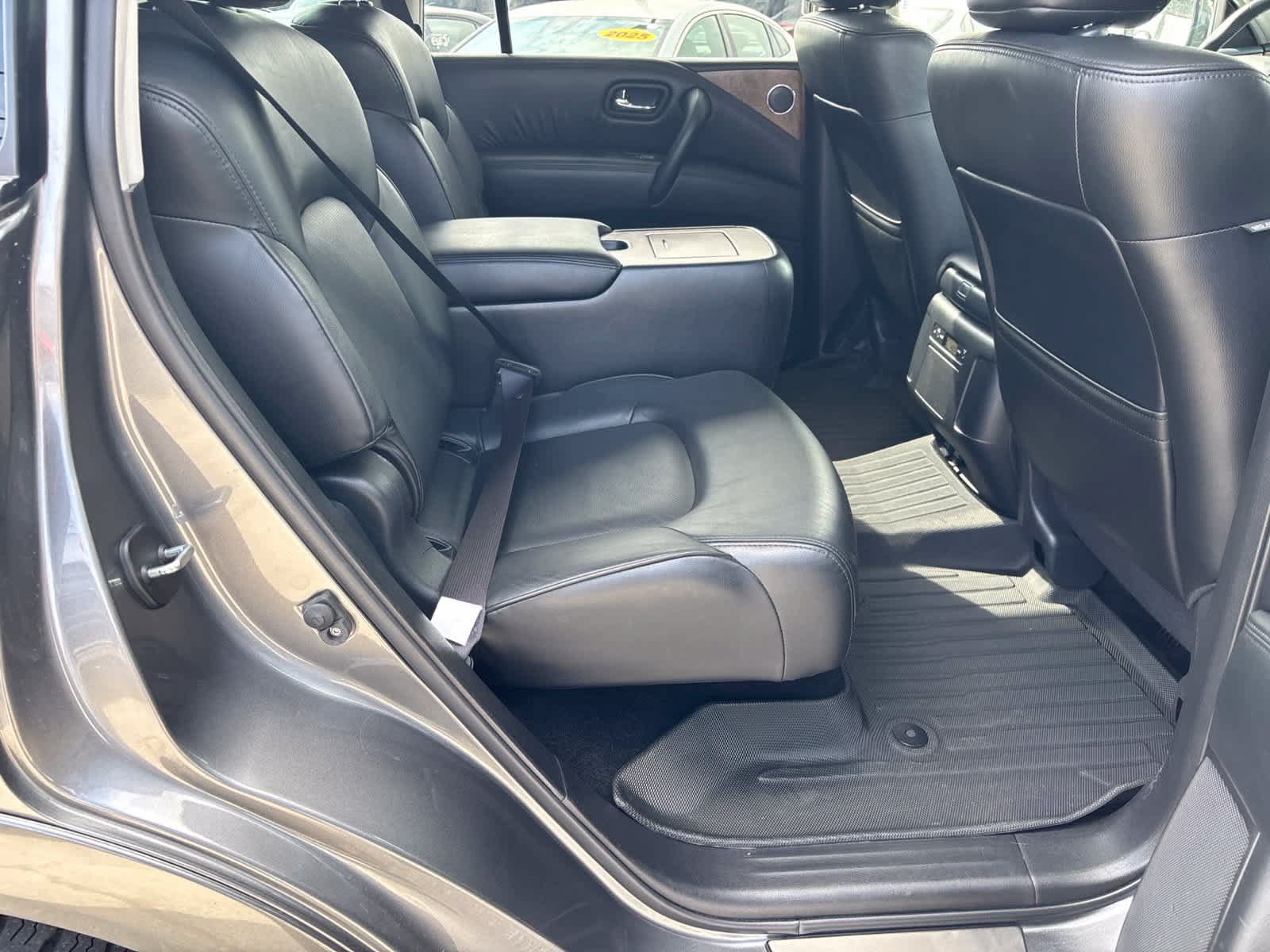 Used 2023 Nissan Armada SL w/ Captain's Chairs Package AWD/4WD image 15