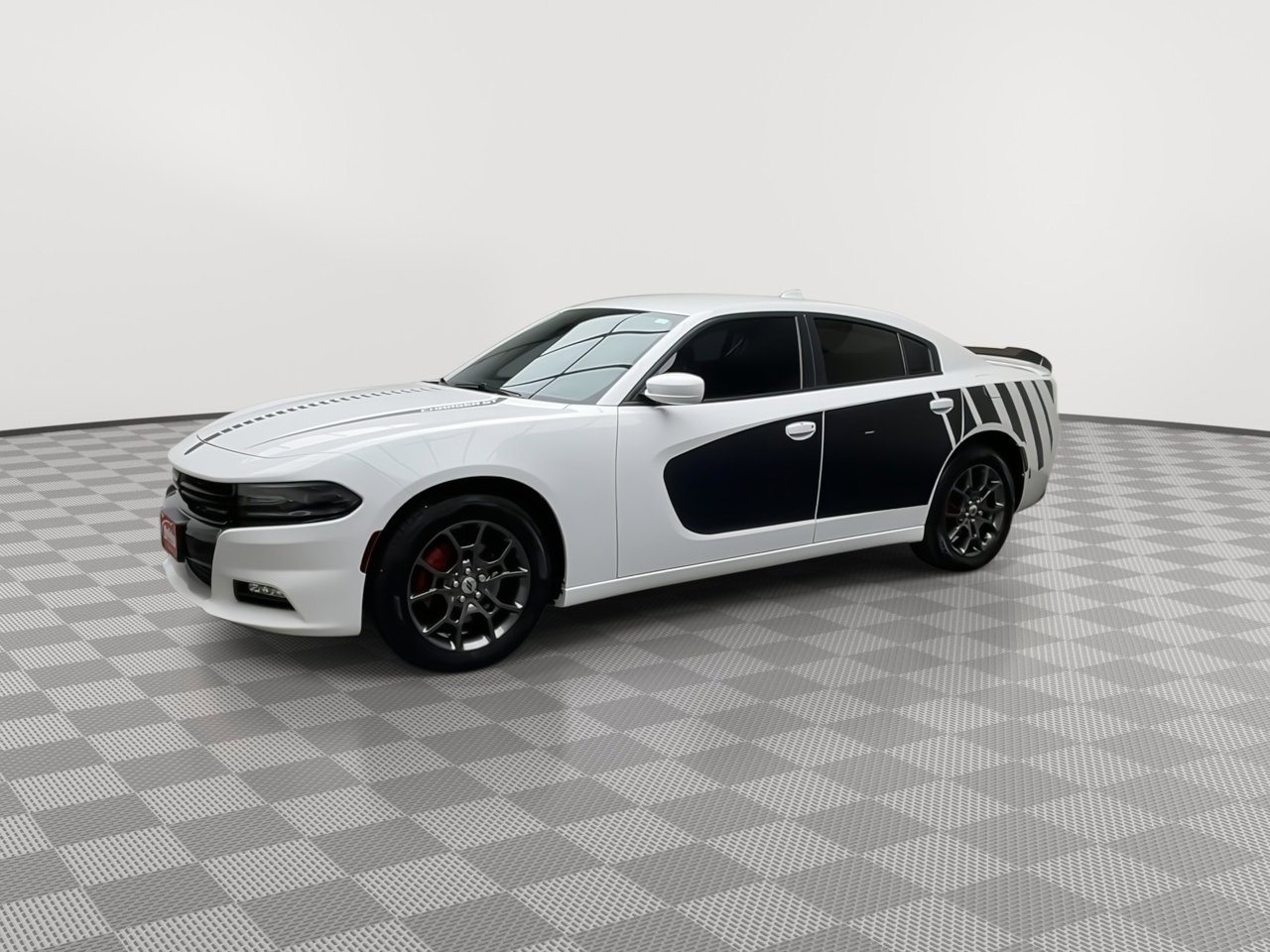 Used 2018 Dodge Charger GT AWD/4WD image 30