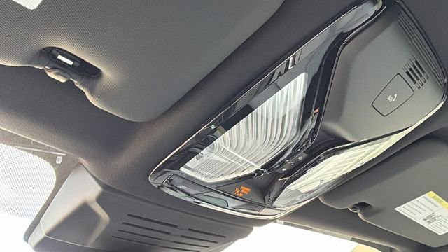 New 2026 BMW X5 sDrive40i w/ M Sport Package image 21