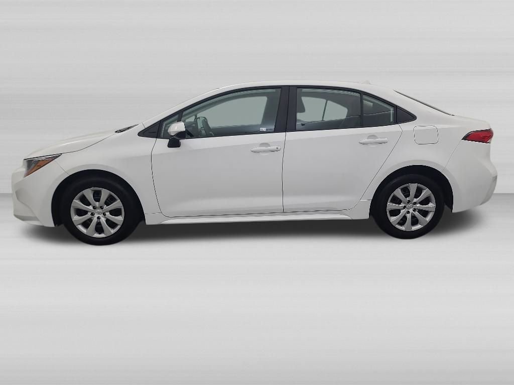 Used 2026 Toyota Corolla LE FWD image 8