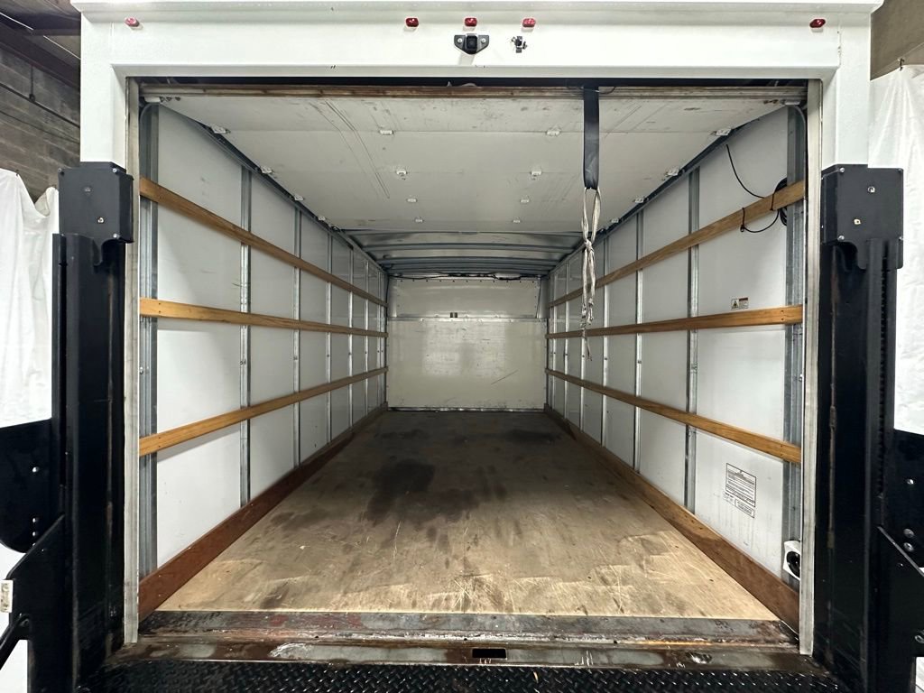 Used 2022 Chevrolet Express 3500 w/ Power Convenience Package image 37