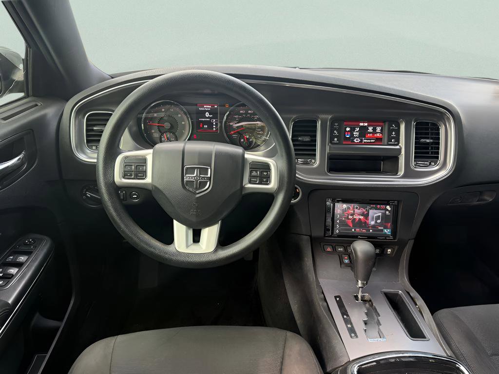 Used 2014 Dodge Charger SE RWD image 21