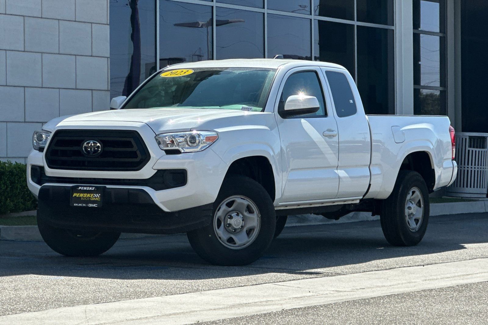 Used 2023 Toyota Tacoma SR image 8
