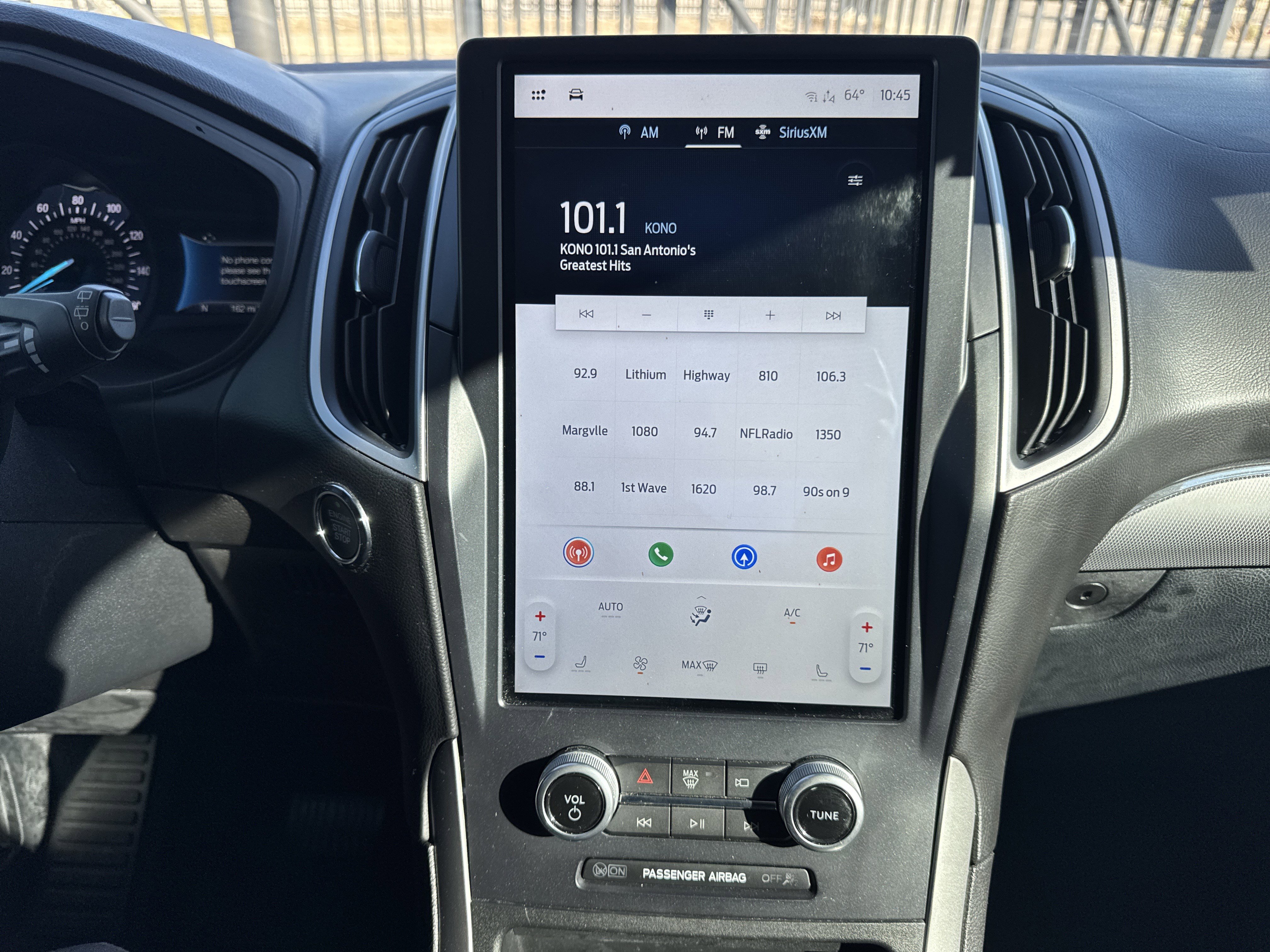 Used 2022 Ford Edge SEL w/ Sport Appearance Package image 18