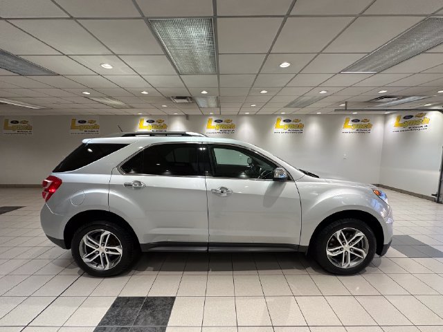 Used 2017 Chevrolet Equinox Premier w/ Enhanced Convenience Package FWD image 3