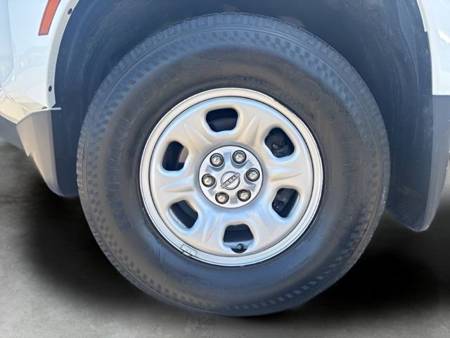 Used 2023 Nissan Frontier S w/ Technology Package AWD/4WD image 32