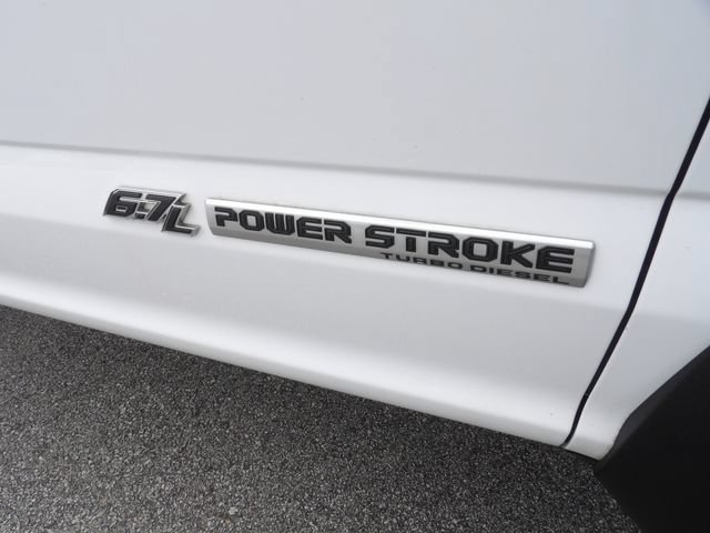 Used 2017 Ford F450 2WD Regular Cab Super Duty image 24
