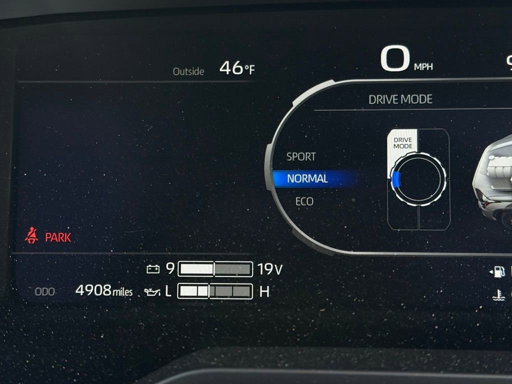 Used 2025 Toyota Sequoia Capstone image 16