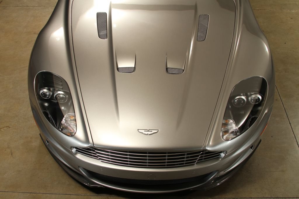 Used 2009 Aston Martin DBS Coupe RWD image 19