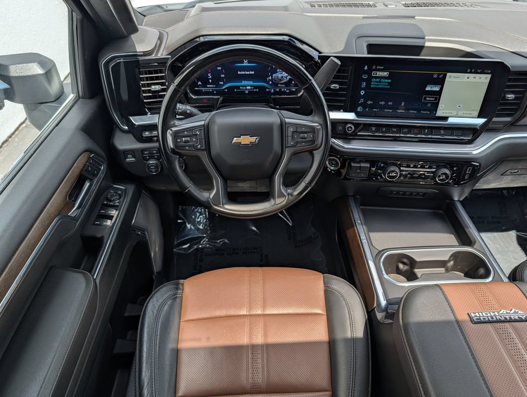 Used 2024 Chevrolet Silverado 3500 High Country w/ High Country Premium Package AWD/4WD image 18