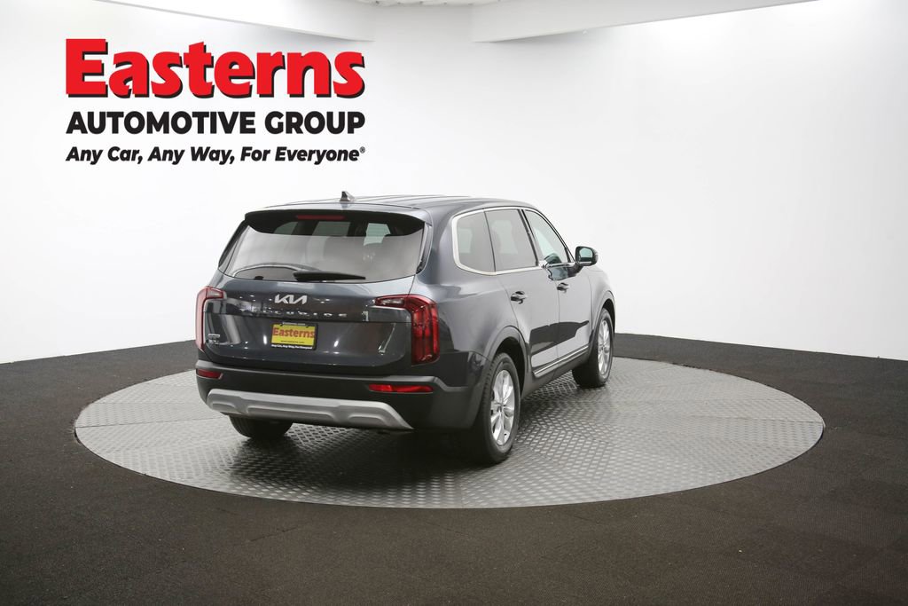 Used 2022 Kia Telluride LX image 40