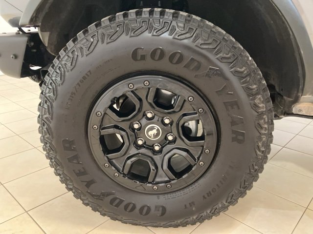 Used 2023 Ford Bronco Wildtrak image 30