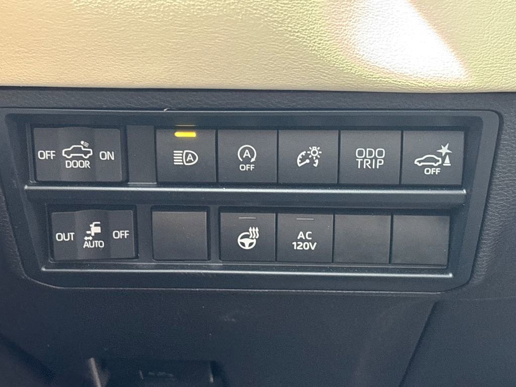 Used 2024 Toyota Tundra 1794 Edition image 34