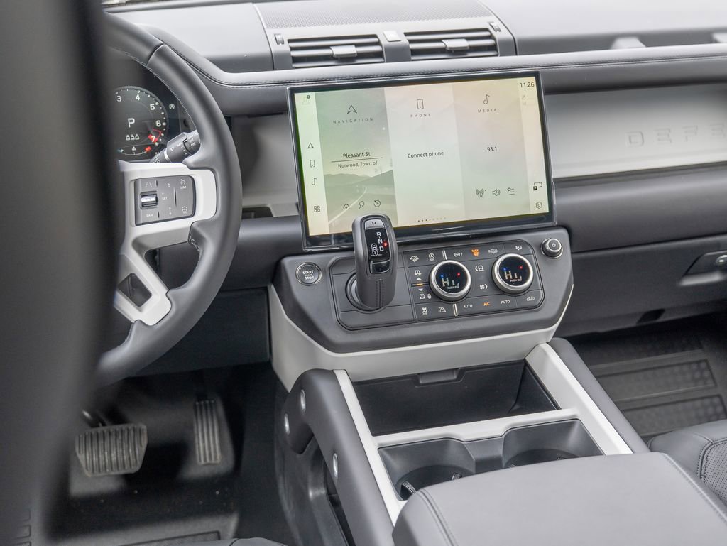New 2026 Land Rover Defender 110 X-Dynamic SE image 20