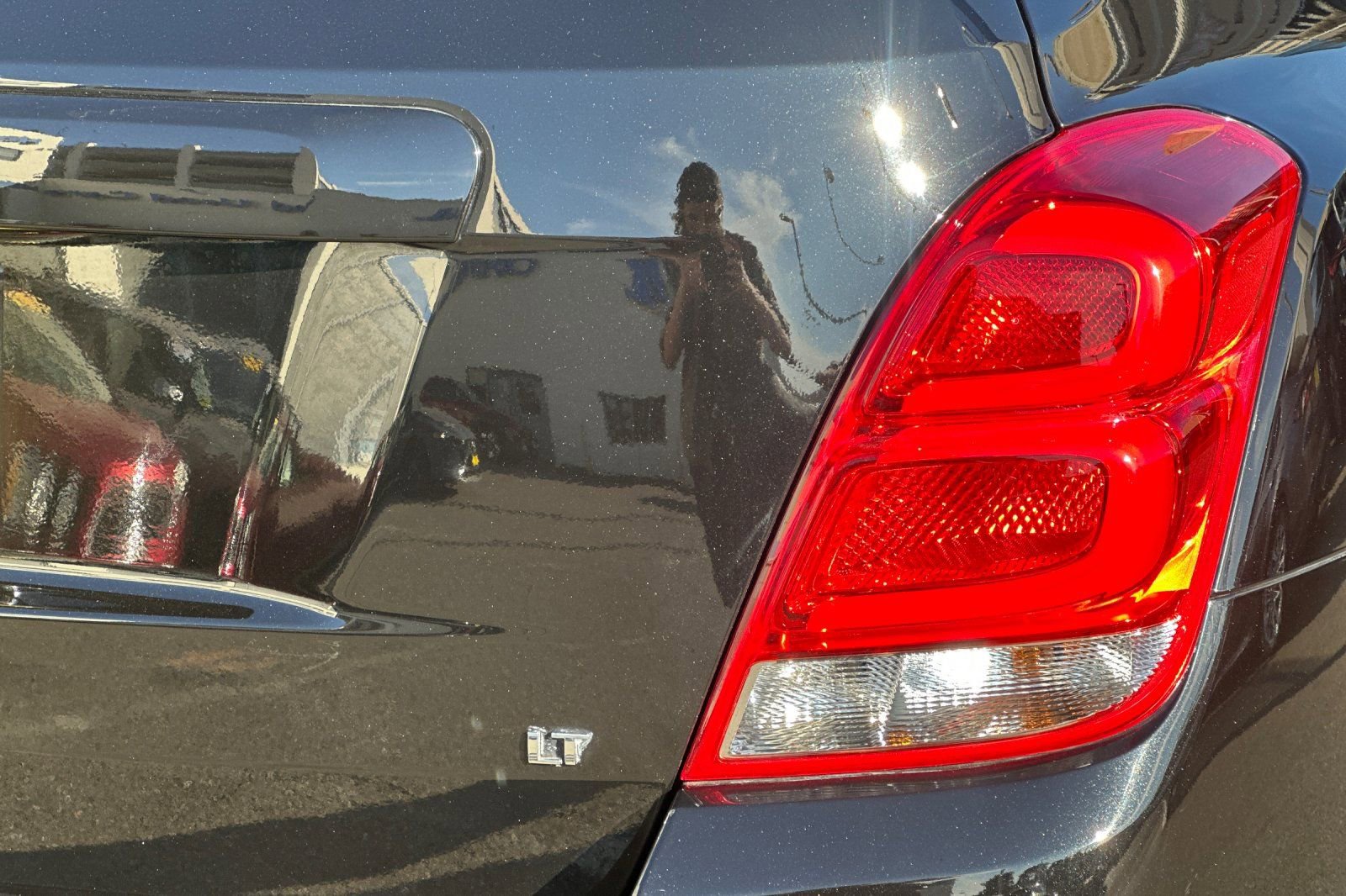 Used 2019 Chevrolet Trax LT w/ LT Convenience Package image 29