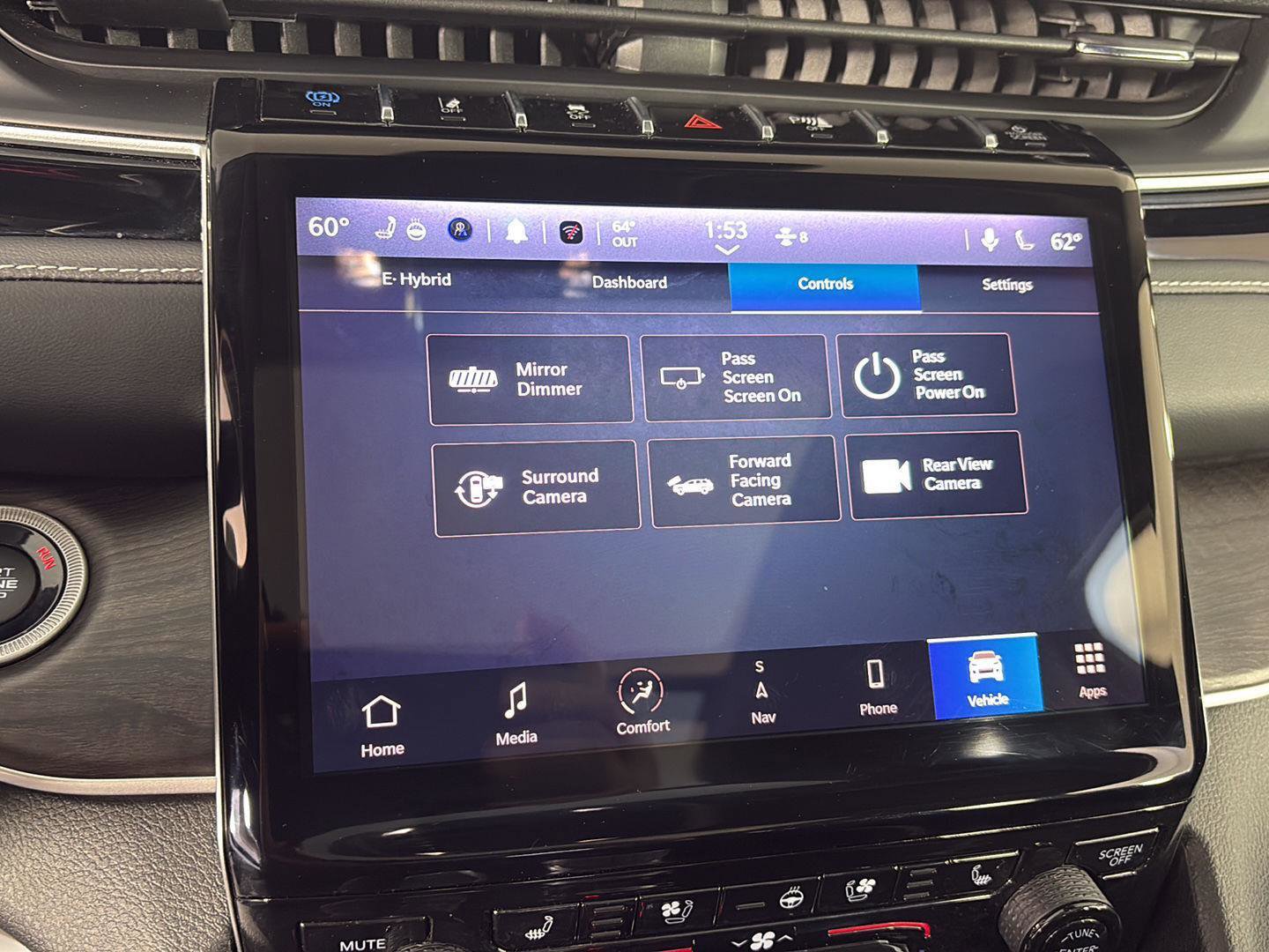 Used 2023 Jeep Grand Cherokee 4WD 4xe w/ Luxury Tech Group II image 36