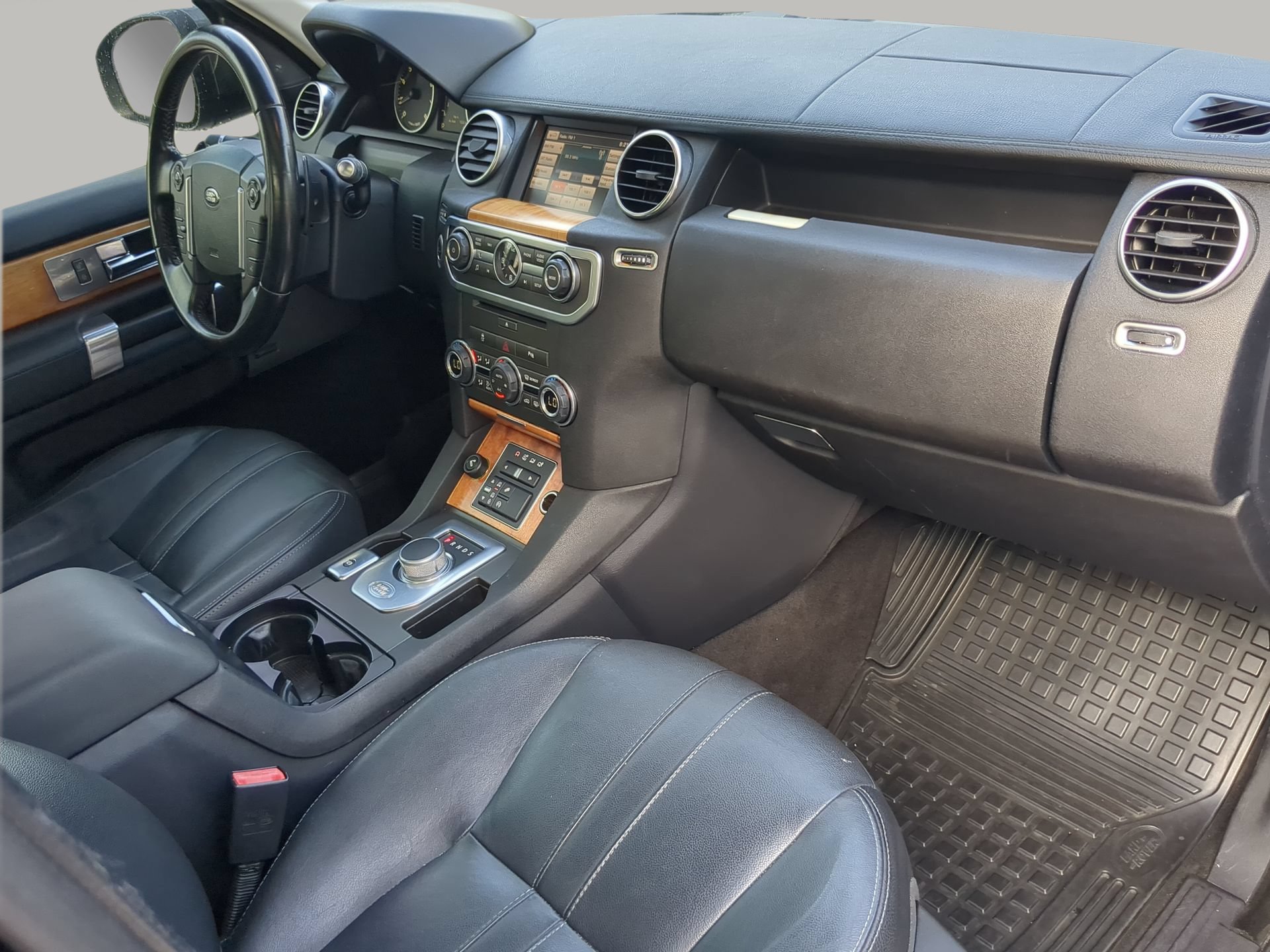 Used 2014 Land Rover LR4 HSE AWD/4WD image 48