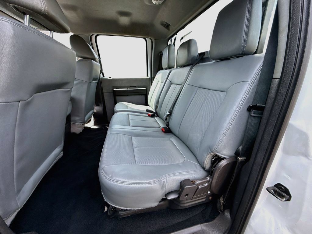 Used 2016 Ford F550 4x4 Crew Cab Super Duty image 18