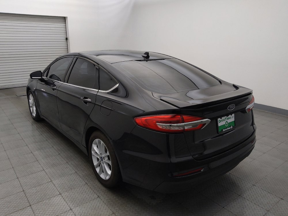 Used 2020 Ford Fusion SE FWD image 5