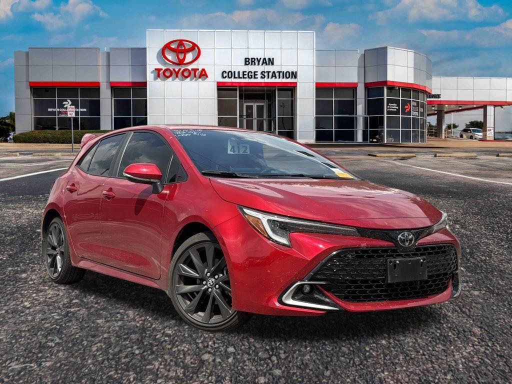 Used 2025 Toyota Corolla XSE