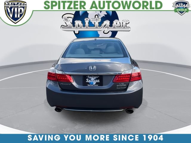 Used 2014 Honda Accord Touring image 2