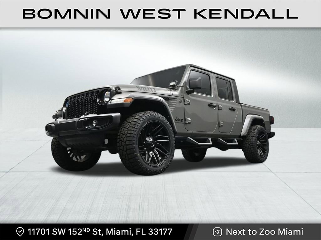 Used 2022 Jeep Gladiator Willys image 21