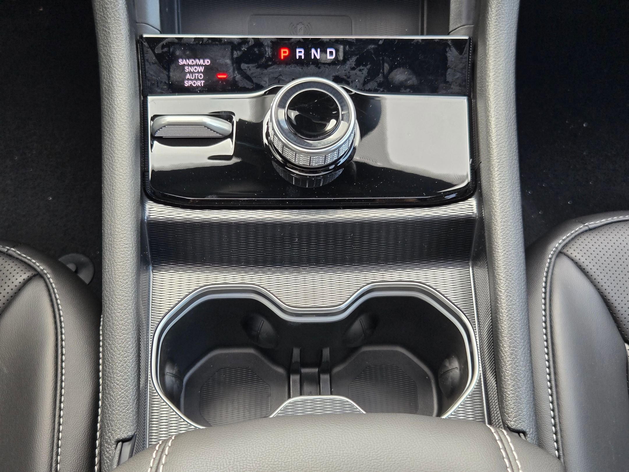 New 2025 Jeep Grand Cherokee L Limited w/ Luxury Tech Group II image 10