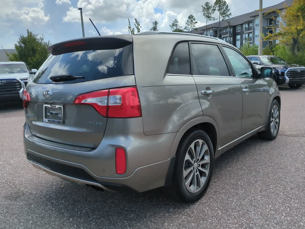 Used 2015 Kia Sorento SX FWD image 6