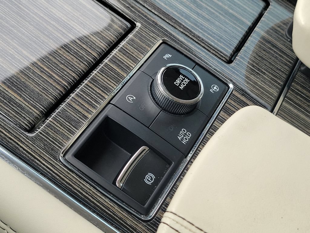 Used 2021 Lincoln Navigator Black Label AWD/4WD image 40