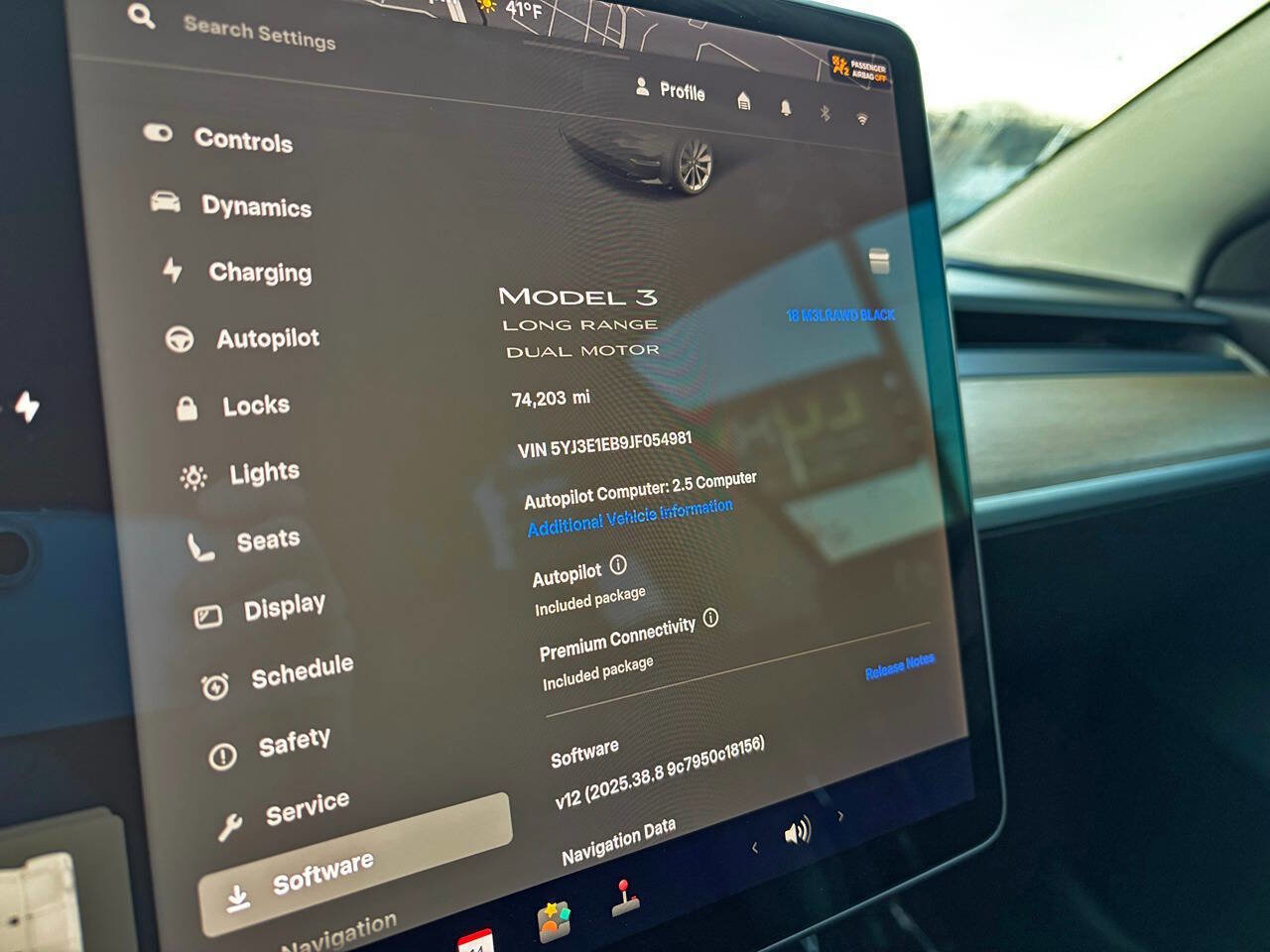 Used 2018 Tesla Model 3 Long Range image 23
