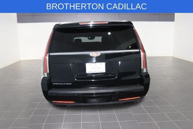 Used 2016 Cadillac Escalade ESV Premium AWD/4WD image 4