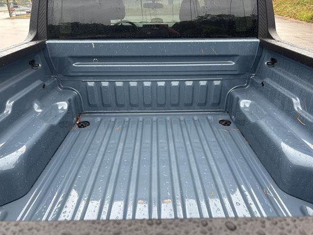 New 2025 Ford Maverick XLT w/ XLT Luxury Package image 17