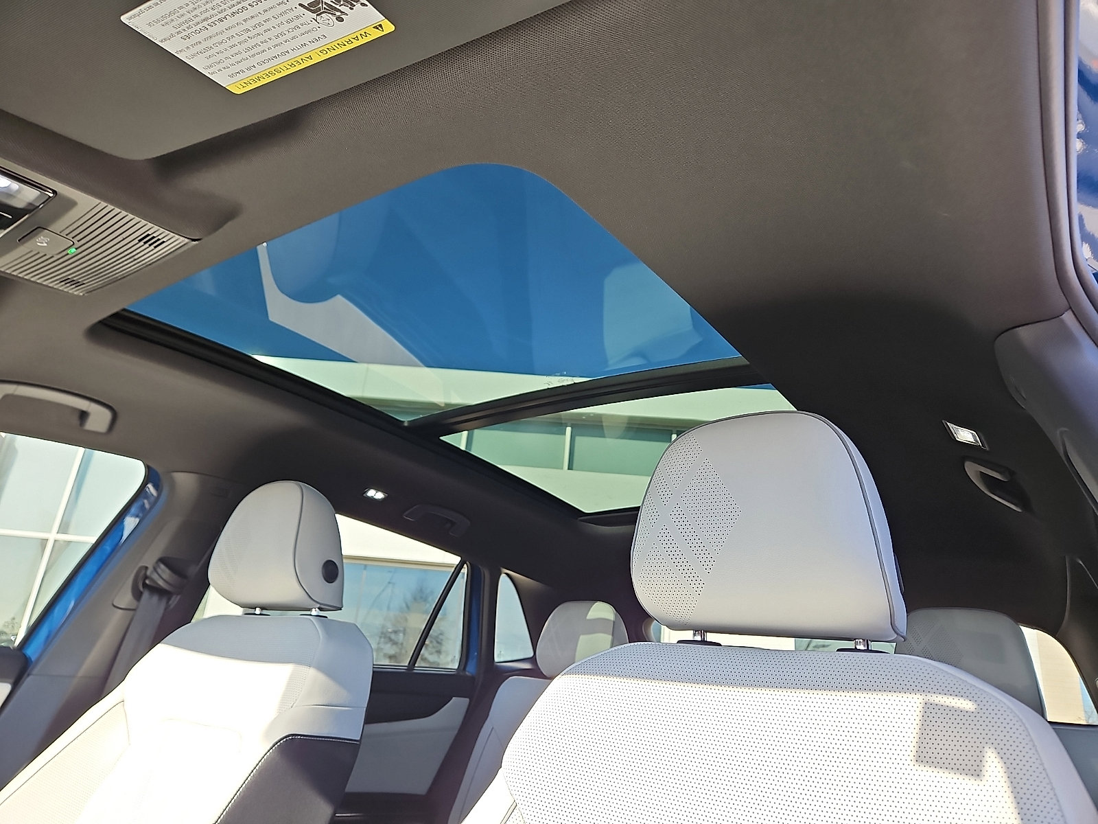 Used 2025 Volkswagen Atlas Cross Sport SEL Premium R-Line image 12