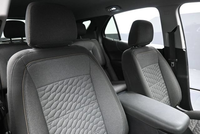 Used 2020 Chevrolet Equinox LT AWD/4WD image 32