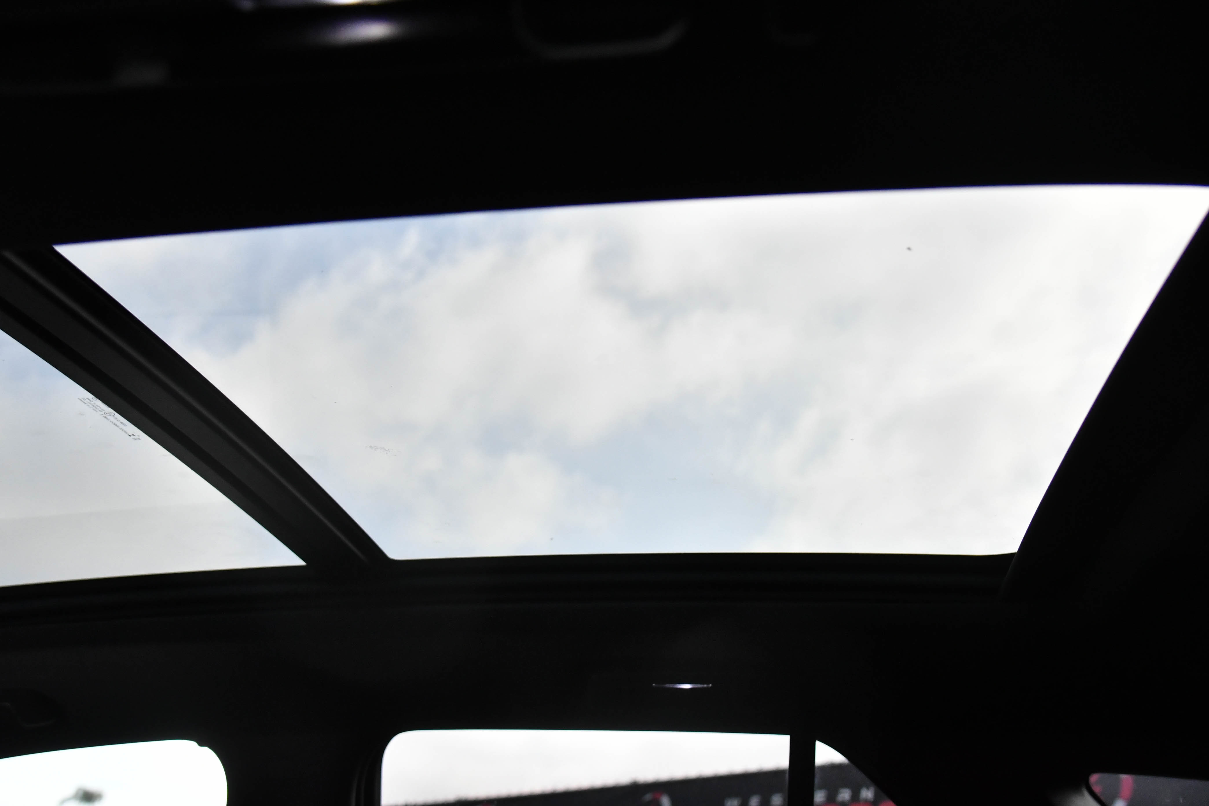 Used 2024 Honda Prologue Touring image 37