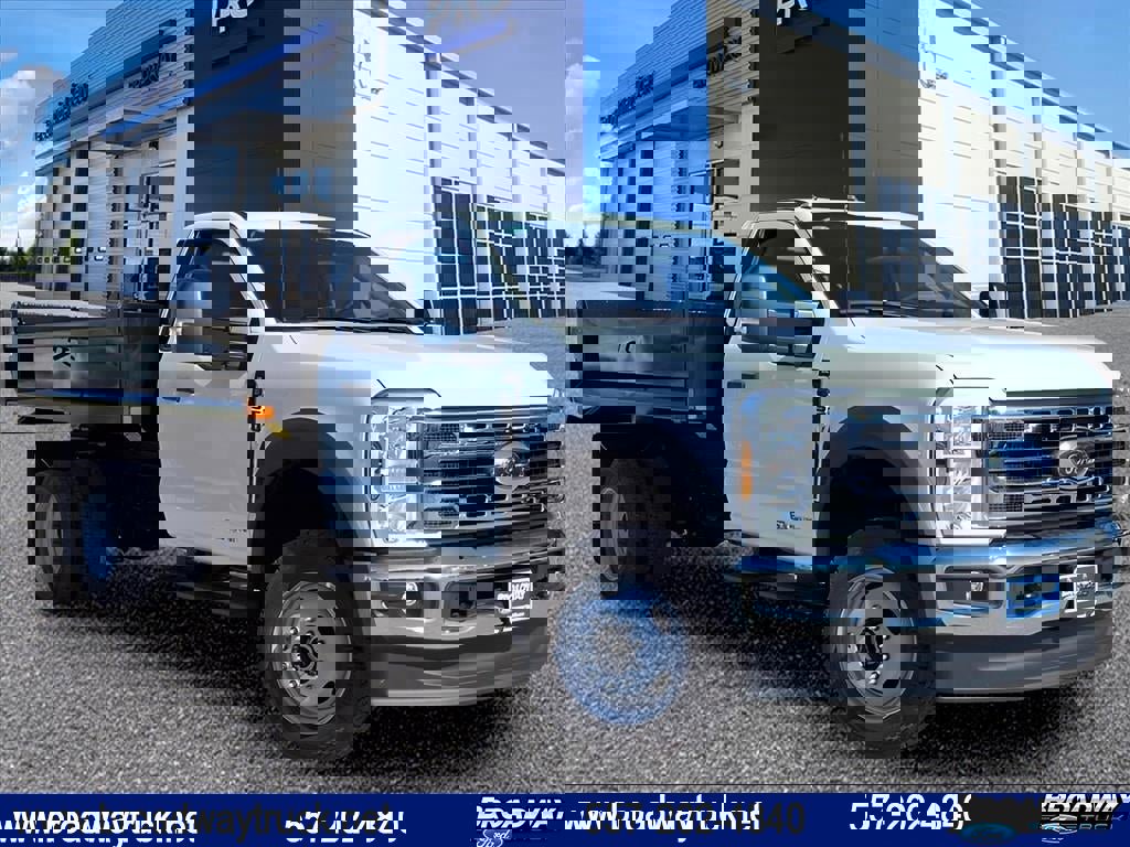 New 2025 Ford F550 4x4 Regular Cab Super Duty