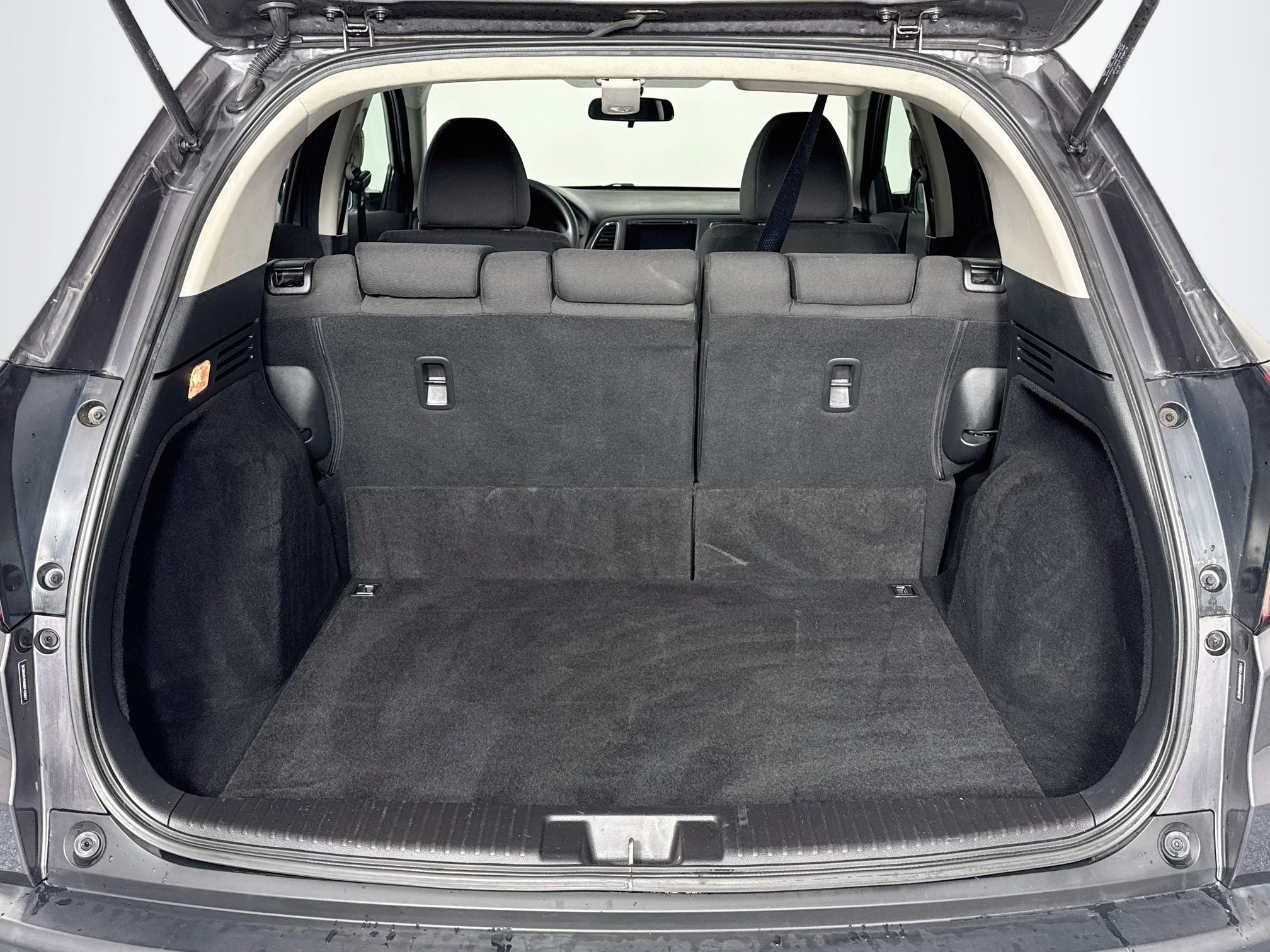 Used 2016 Honda HR-V EX image 25
