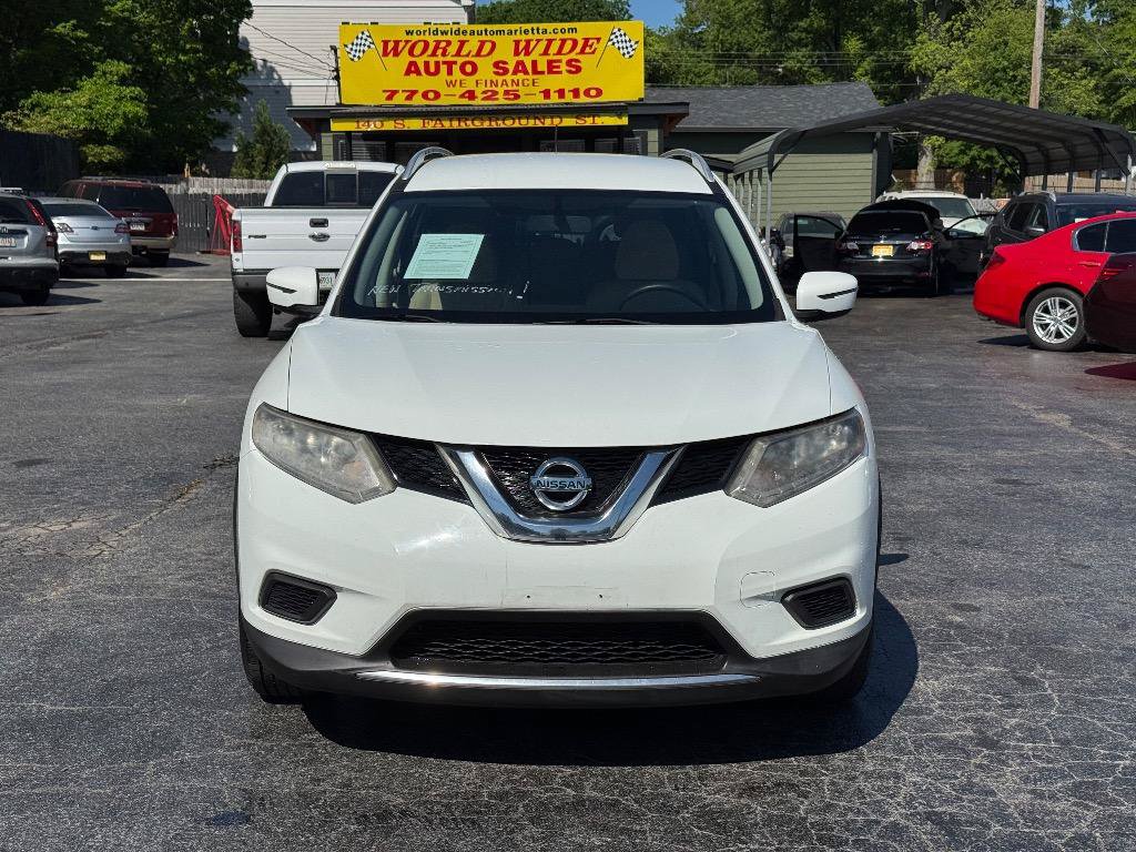Used 2016 Nissan Rogue SV FWD image 2
