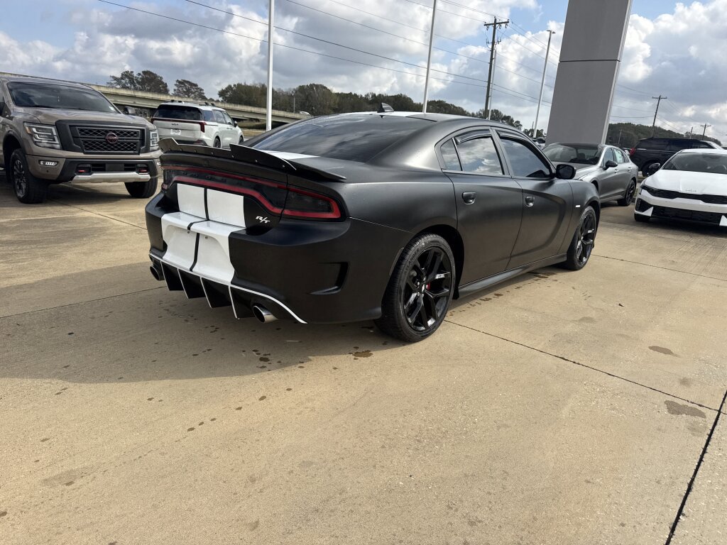 Used 2020 Dodge Charger R/T w/ Plus Group image 18