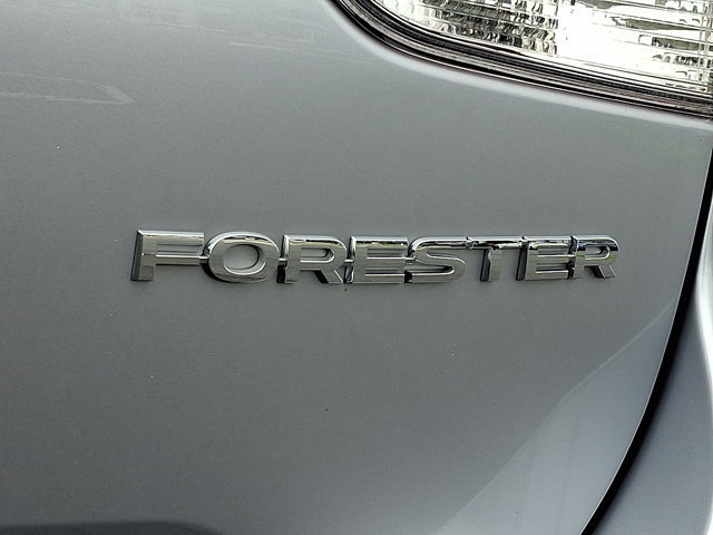 Used 2023 Subaru Forester Limited AWD/4WD image 31