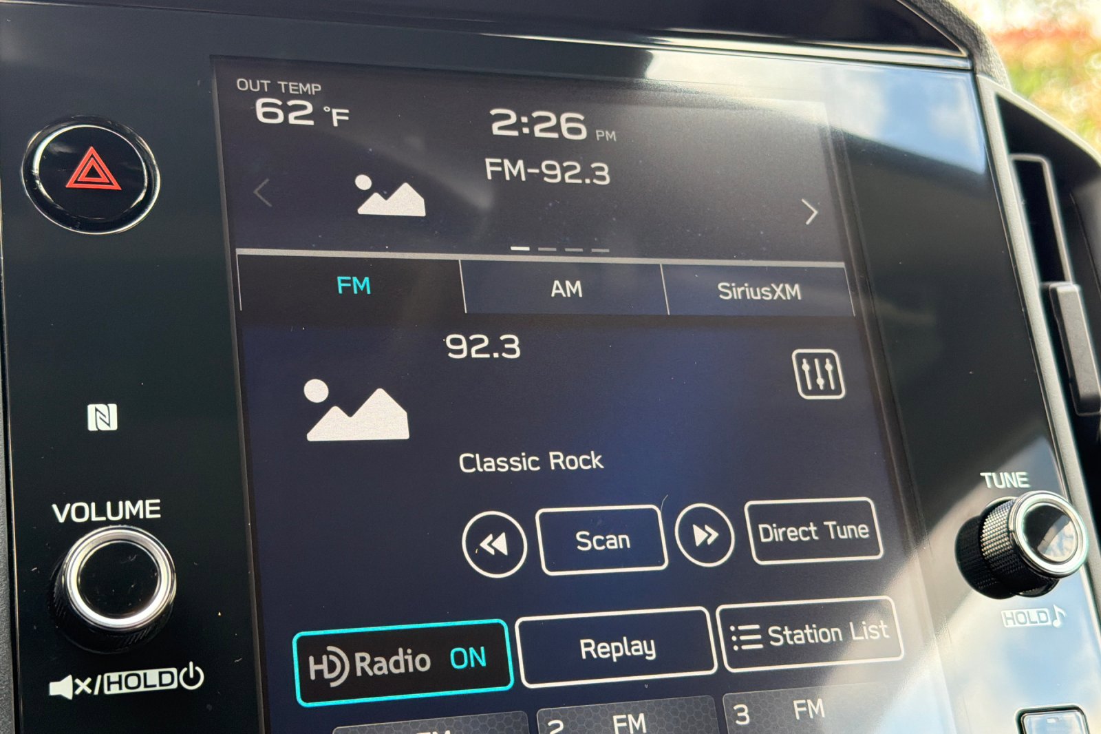 Used 2025 Subaru Crosstrek 2.0i Premium w/ Crosstrek Mirror Package AWD/4WD image 18