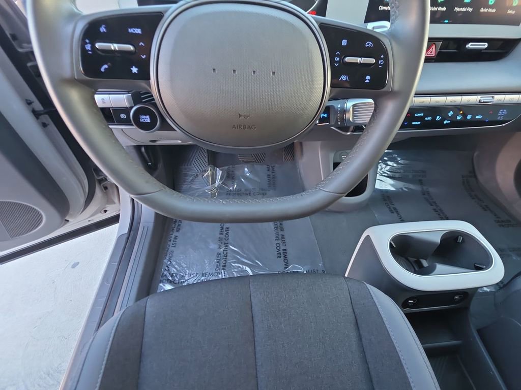 Used 2024 Hyundai Ioniq 5 SE RWD image 11