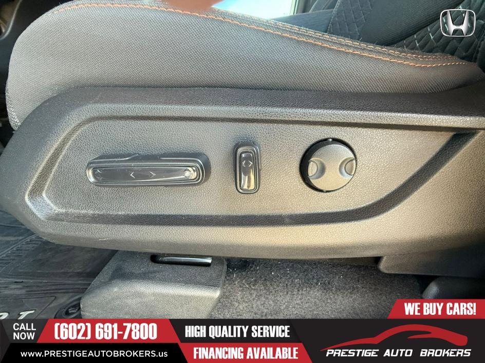 Used 2023 Honda Pilot Sport image 28