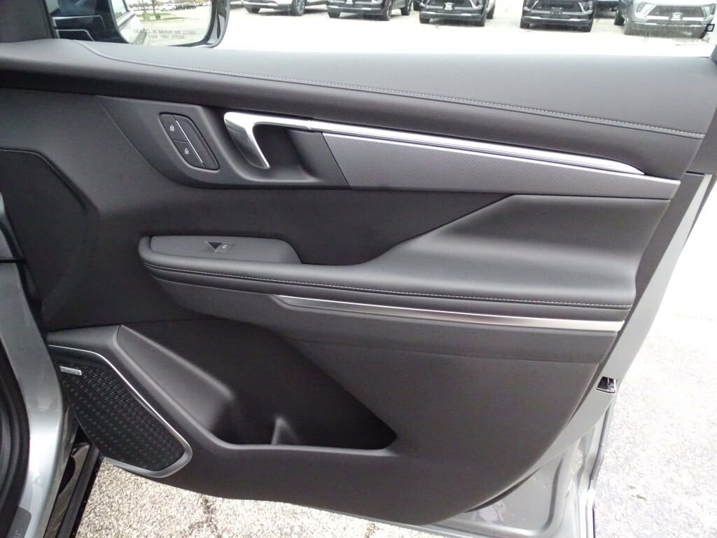 New 2025 Buick Enclave Sport Touring w/ Super Cruise Package image 6