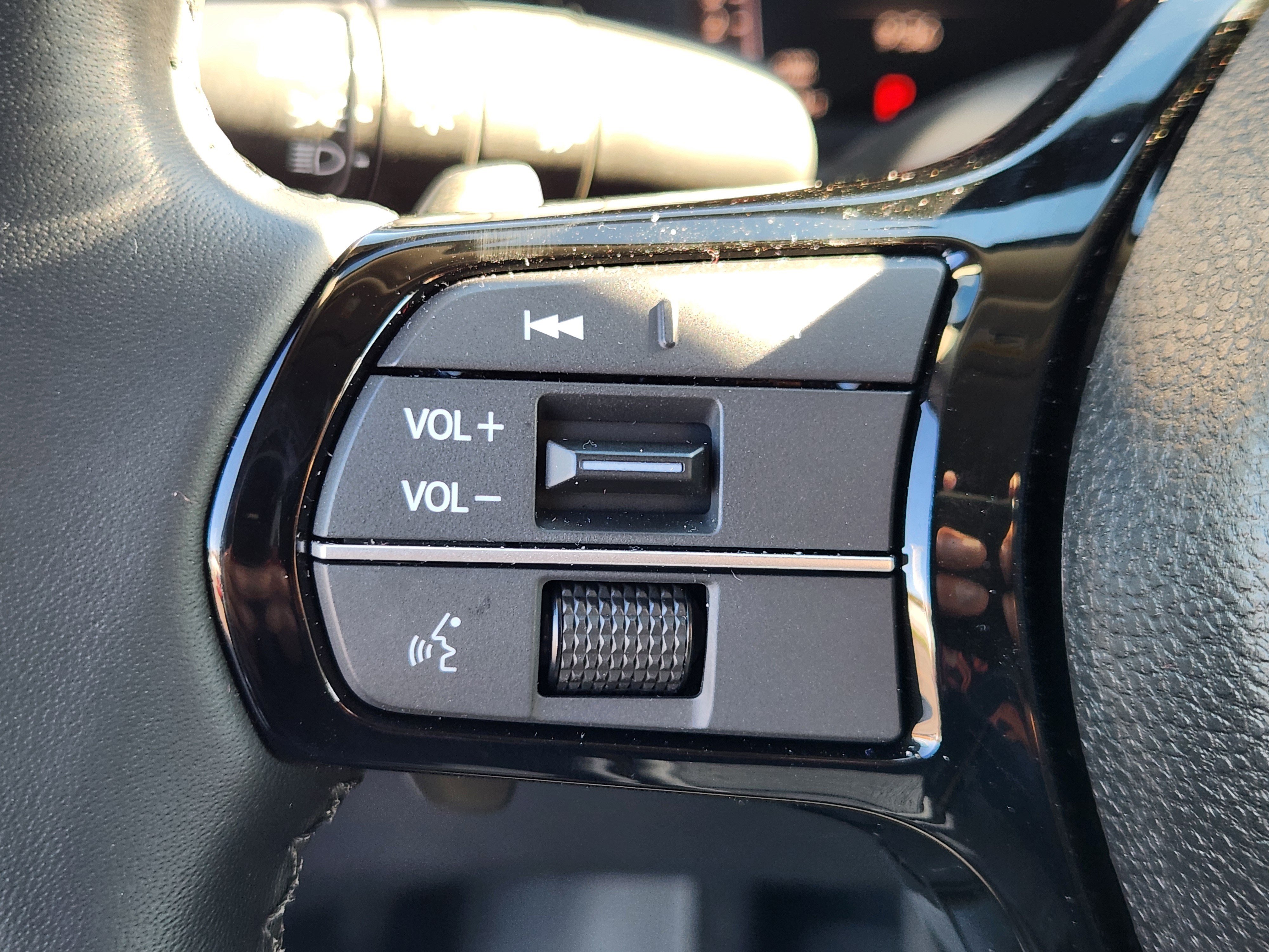 Used 2026 Honda Pilot EX-L image 25