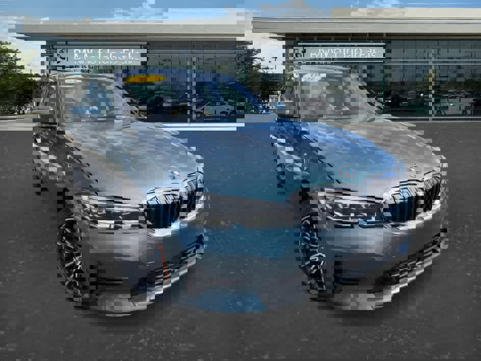 Used 2021 BMW 330i xDrive Sedan image 2